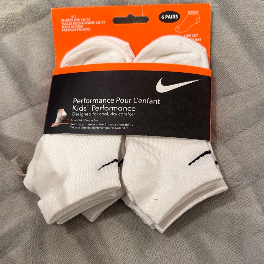 Nike White Kids' Athletic Socks - 6 Pack